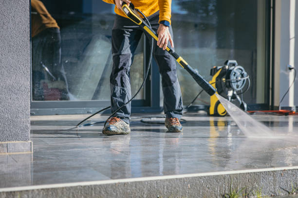 Best Gas Station Cleaning  in Lacoste, TX